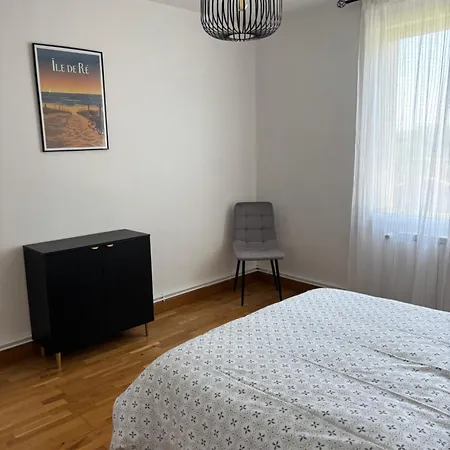 Les Rosiers Holiday home Saint-Pierre-la-Noue
